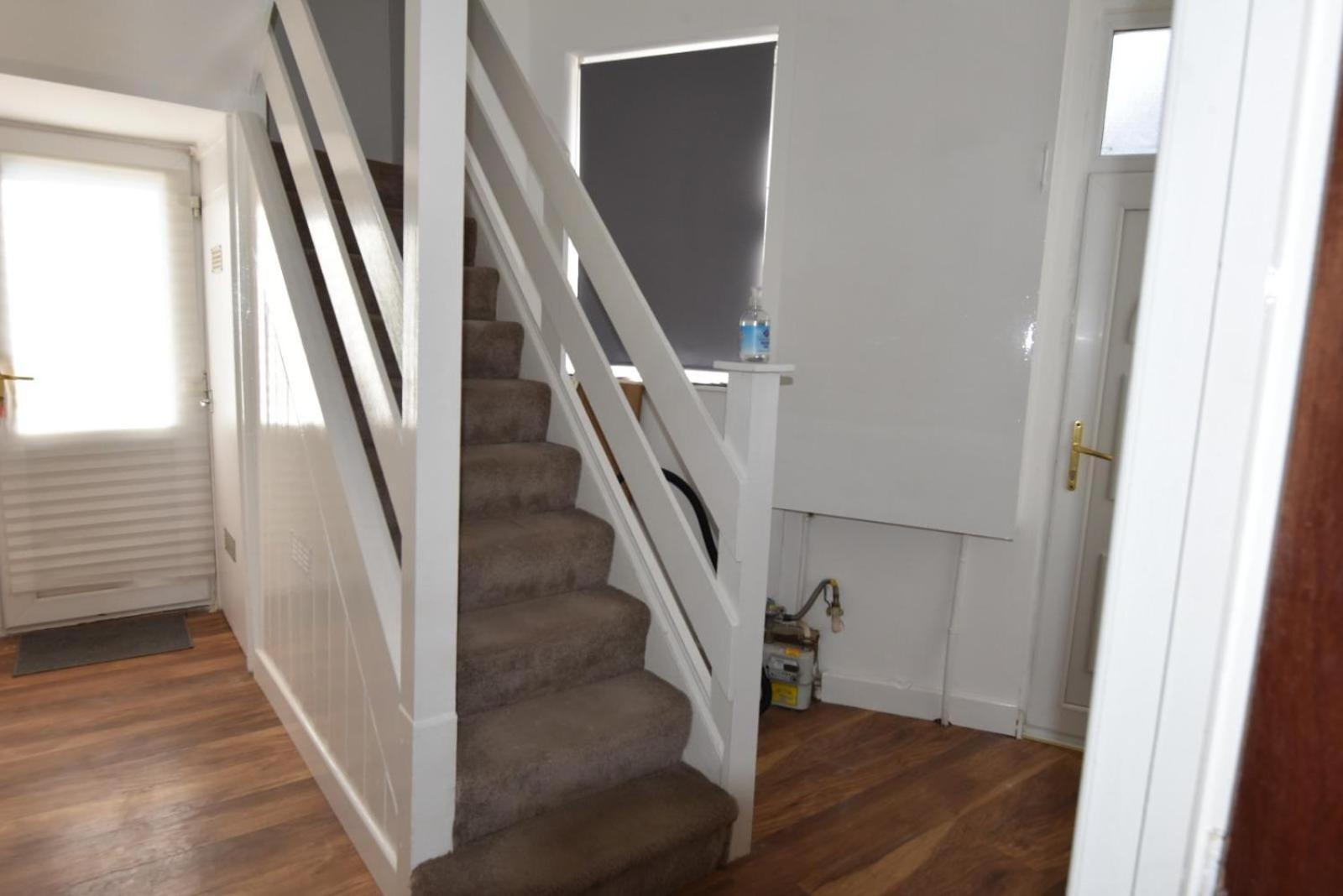Come On In Lucas Street Newport Train Station Sleep Upto 8 빌라 외부 사진