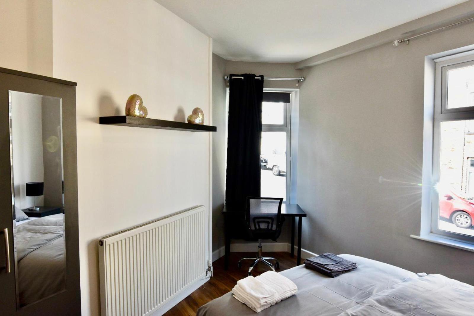 Come On In Lucas Street Newport Train Station Sleep Upto 8 빌라 외부 사진